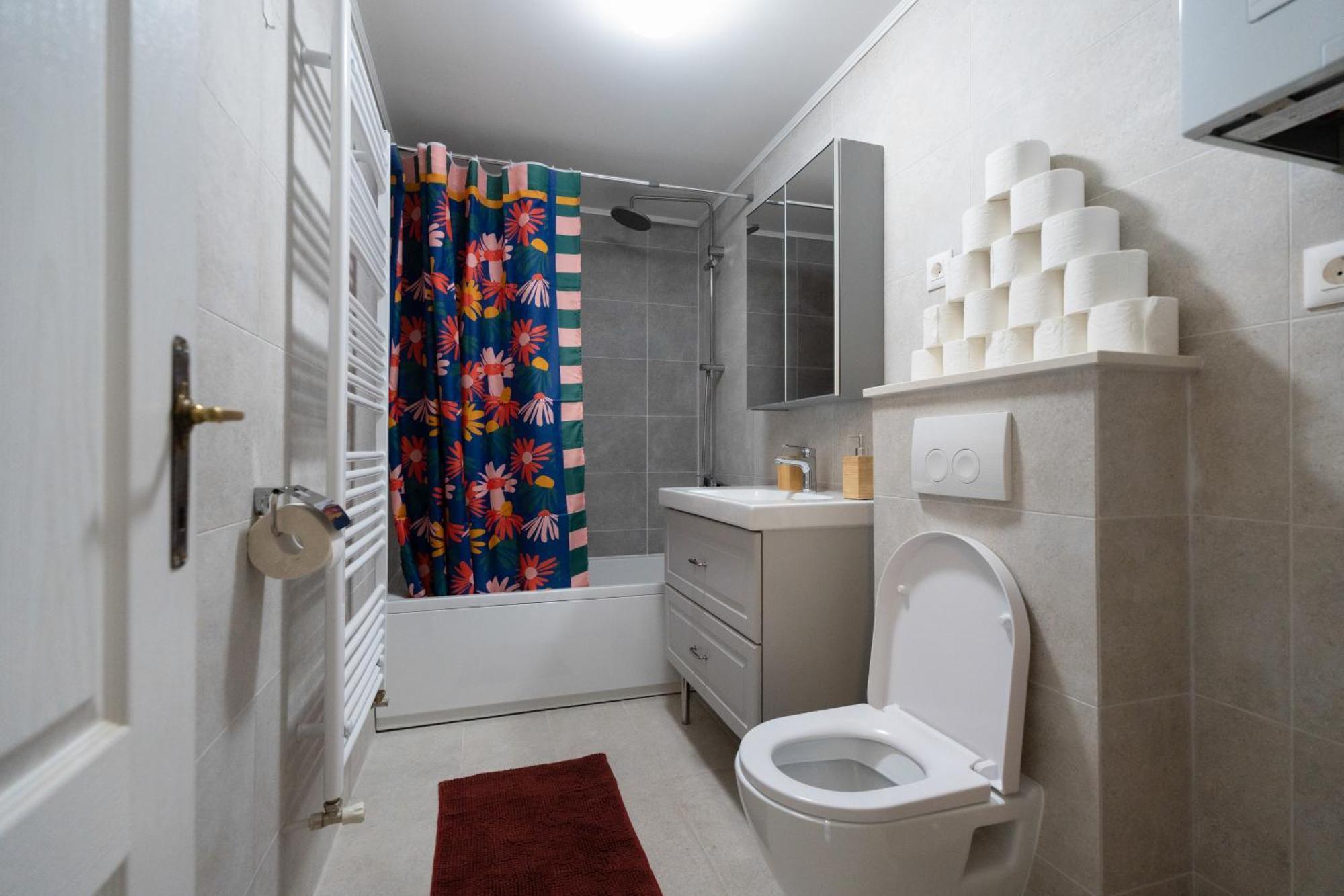 Apartma Ludwig - Films & Movies Collection Zagreb